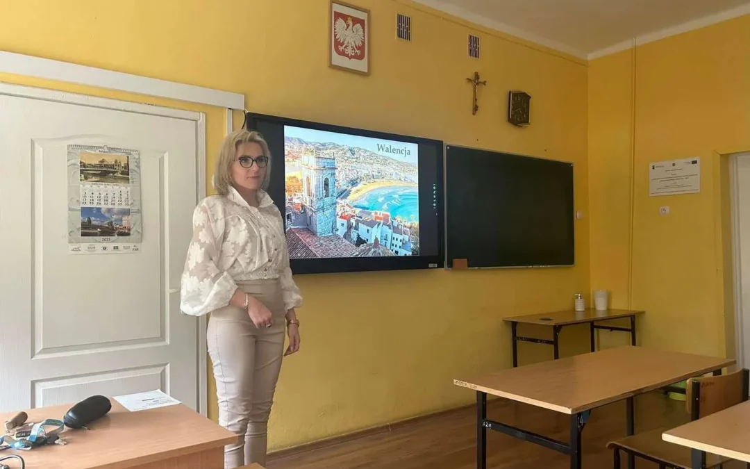 Nauczyciele szkolący się z kultury Hiszpanii oraz języka angielskiego