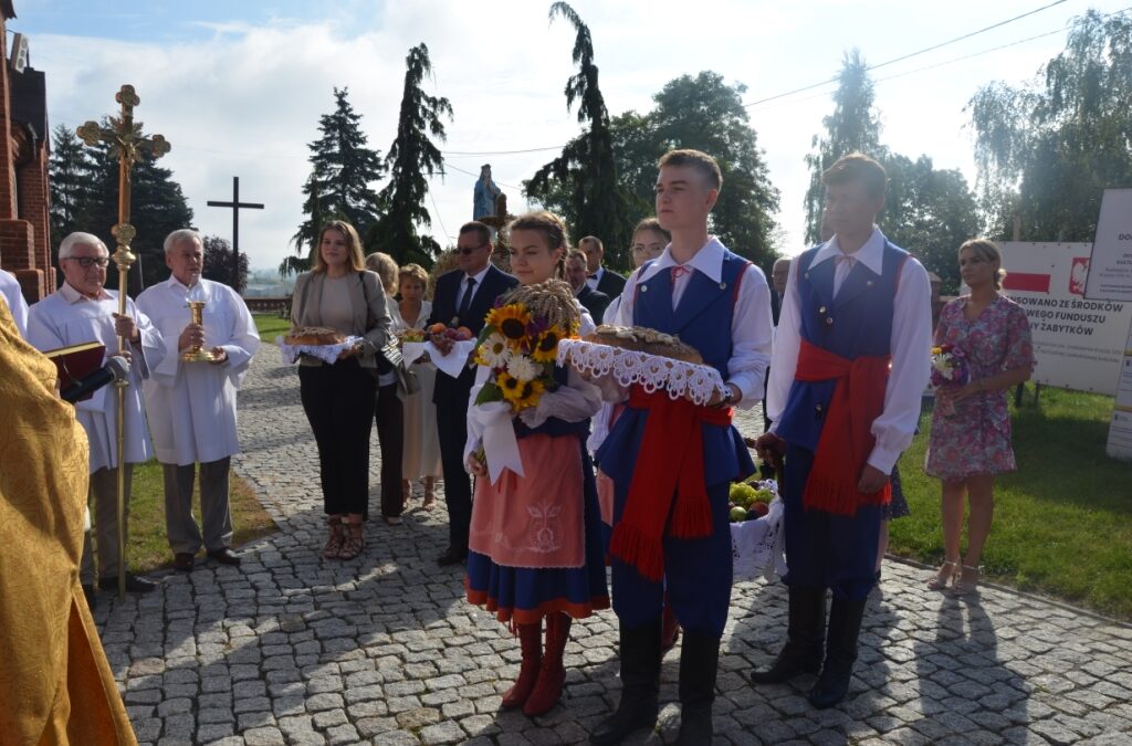 Dożynki parafialne w Klasztorze o.o. Franciszkanów